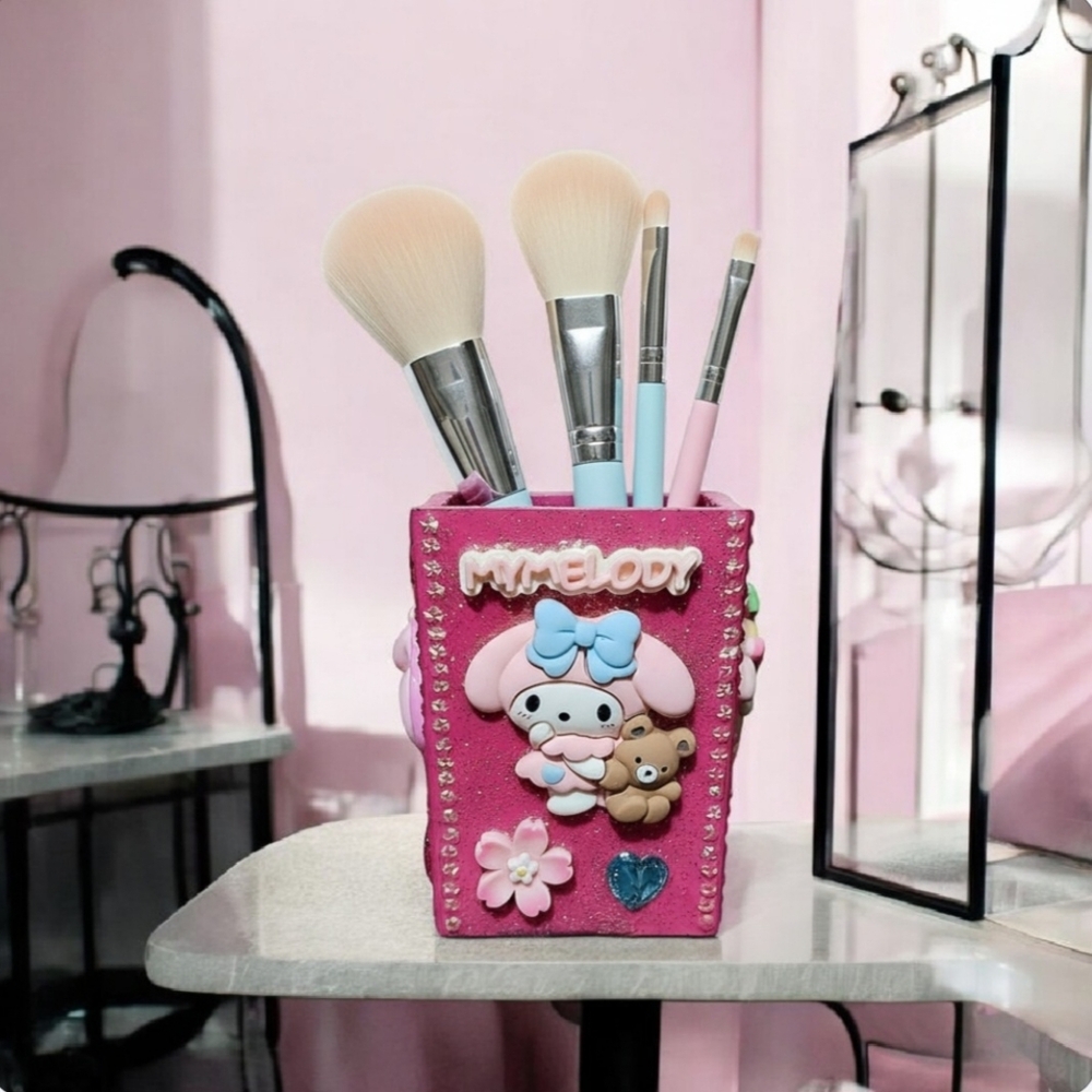 Sanrio Melody Makeup Brush Acrylic Holder Cup Organizer Pink Rhinestones